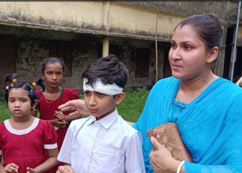 নারায়ণগঞ্জে স্কুলে ক্লাস চলাকালীন সময় খুলে পড়লো সিলিং ফ্যান, আহত ৫:Tnntv24