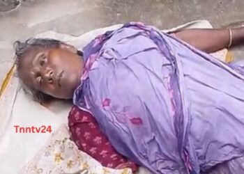 ফতুল্লায় জলাবদ্ধতার বৈদ্যুতিক খুঁটির স্পর্শে বিদ্যুৎস্পৃষ্ট হয়ে নির্মলা নামের এক নারীর করুণ মৃত্যু। Tnntv24