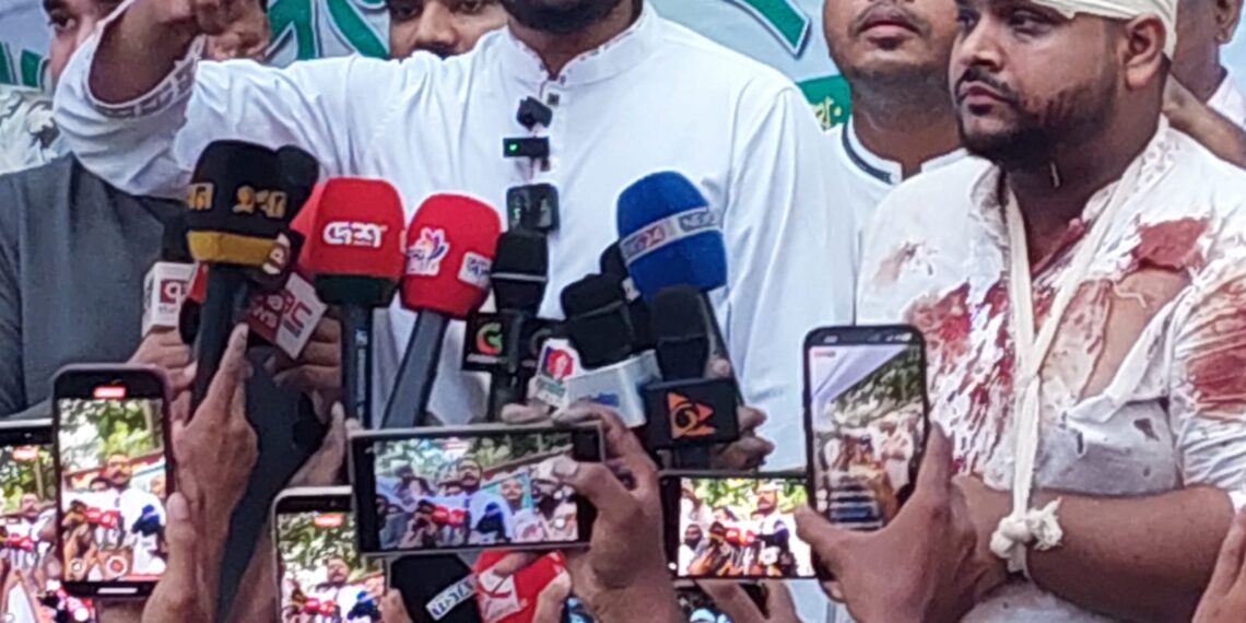 রূপগঞ্জে এনসিপির অনুষ্ঠানে হামলার ঘটনায় মামলা, গ্রাম পুরুষ শূন্য, গ্রেফতার ২:Tnntv24