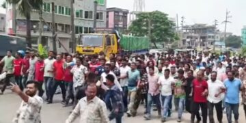 রূপগঞ্জে আওয়ামী লীগের প্রতিষ্ঠাবার্ষিকীকে ঘিরে বিএনপির বিক্ষোভ মিছিল :Tnntv24