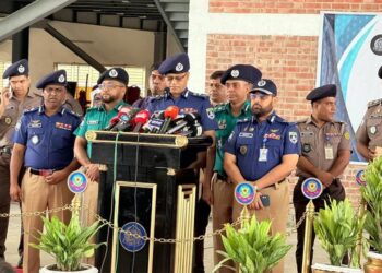 পূর্বাচলে সার্বিক নিরাপত্তায় ৪ থানা, ৬ তদন্ত কেন্দ্র, ২ পুলিশ লাইনস, ৩ডিসি অফিসসহ ৪১টি পুলিশবক্স স্থাপনের কার্যক্রম চলছে- আইজিপি:Tnntv24