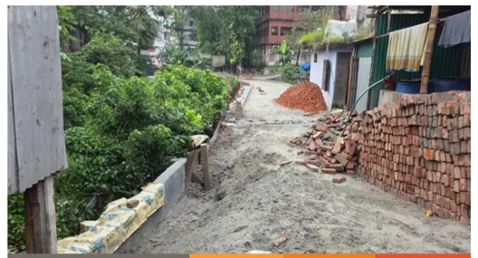 সরকারী সেচ খাল ভরাট করে ইউপি চেয়ারম্যানের ব্যক্তিগত রাস্তা নির্মাণের অভিযোগ:Tnntv24