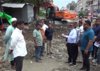 নারায়ণগঞ্জে তালিকা করে রেললাইনের পাশে হকারদের পুনর্বাাসন করা হচ্ছে- এনসিসি প্রশাসক সাখাওয়াত।Tnntv24