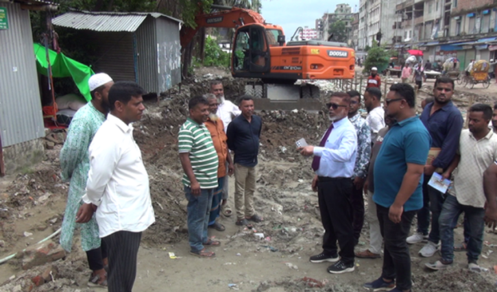 নারায়ণগঞ্জে তালিকা করে রেললাইনের পাশে হকারদের পুনর্বাাসন করা হচ্ছে- এনসিসি প্রশাসক সাখাওয়াত।Tnntv24