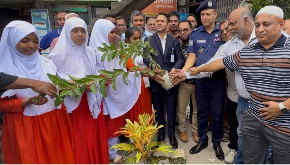 রূপগঞ্জে পরিবেশ উন্নয়নে অভিযান, গাছের চারা রোপন, বিতরণ ও আলোচনা সভা:Tnntv24