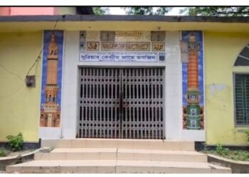 রূপগঞ্জে মসজিদ  কমিটি নিয়ে দ্বন্দ্ব, দুই পক্ষের রক্তক্ষয়ীসংঘর্ষ, আহত-১০:Tnntv24