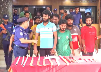 বন্দরের ইসলামী আন্দোলনের নেতা বুলবুল হত্যার প্রধান আসামীসহ ৭ জনের ১০ দিন এবং চার নারীর ৩ দিনের রিমান্ড মঞ্জুর:Tnntv24