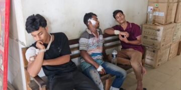 রূপগঞ্জে প্রতিপক্ষের হামলায় দুই শিক্ষার্থীসহ তিন জনকে কুপিয়ে জখম:Tnntv24