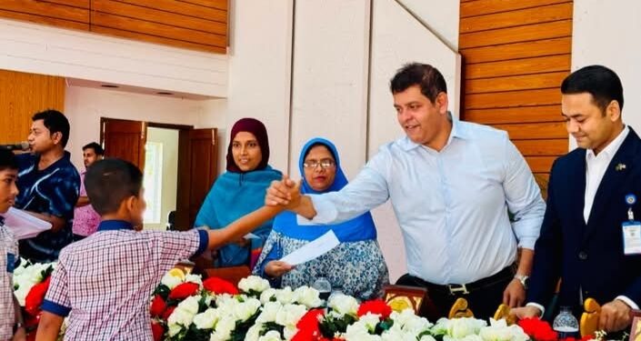 শহীদ ফারহান ফাইয়াজ স্মরণে দোয়া ও আলোচনা সভা এবং কৃতি শিক্ষার্থীদের সম্মাননা প্রদান:Tnntv24