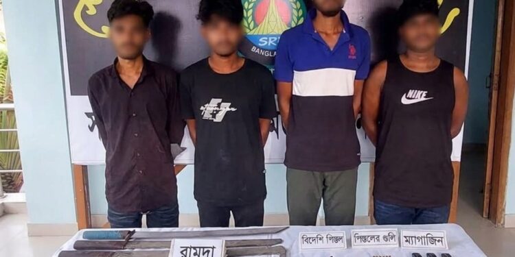 রূপগঞ্জের শীর্ষ সন্ত্রাসী ১৮মামলার আসামী কুত্তা শ্রাবণও তিন সহযোগীকে পিস্তলসহ গ্রেফতার:Tnntv24