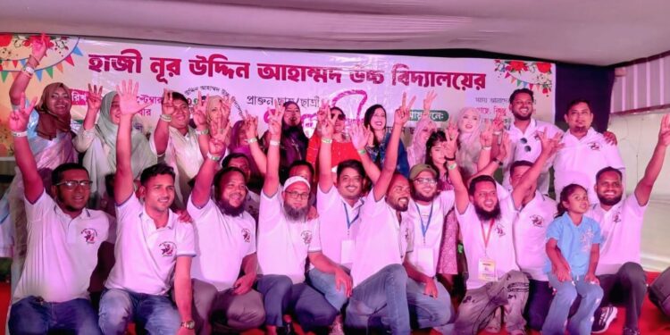 রূপগঞ্জের হাজী নূর উদ্দিন আহমদ উচ্চ বিদ্যালয়ে ৩৩বর্ষপূর্তিতে  শিক্ষার্থীদের পুনর্মিলনী উৎসব:Tnntv24