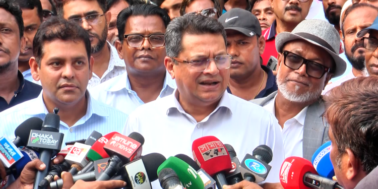রাজউক থেকে যেকোনো প্ল্যান ২৪ দিনের মধ্যে অনুমোদনের ব্যবস্থা করতে উদ্যোগ নেওয়া হচ্ছে।Tnntv24