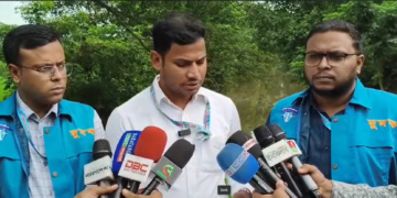 বাবার লাইসেন্স ব্যবহার করে রূপগঞ্জে পানি উন্নয়ন বোর্ডের নির্বাহী প্রকৌশলীর অর্থ লোপাট অভিযোগে অভিযান দুদকের।Tnntv24