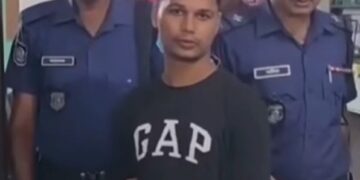 রূপগঞ্জে শিক্ষকের উপর হামলার ঘটনায় মামলা // ছাত্র গ্রেফতার:Tnntv24