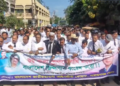 আদালত চত্বরে জয়বাংলা স্লোগান, আইনজীবিদের প্রতিবাদ মিছিল বিএনপির নেতার হুশিয়ারী আইভীর বাড়ির একটি ইটও থাকবেনা।Tnntv24