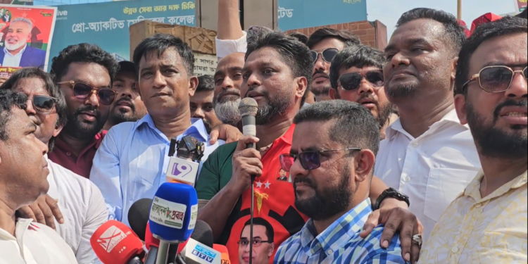প্রতিষ্ঠাবার্ষিকী উপলক্ষে নারায়ণগঞ্জে জেলা যুবদলের আনন্দ র‍্যালি। Tnntv24