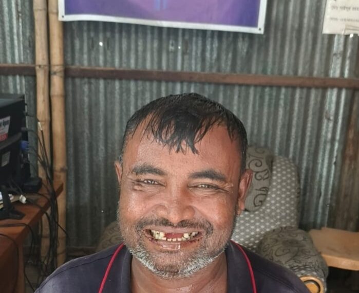 রূপগঞ্জে মাদক বিক্রিতে বাধা দেয়ায় হামলা,৪ দাঁত উপড়ে ফেলেছে :Tnntv24
